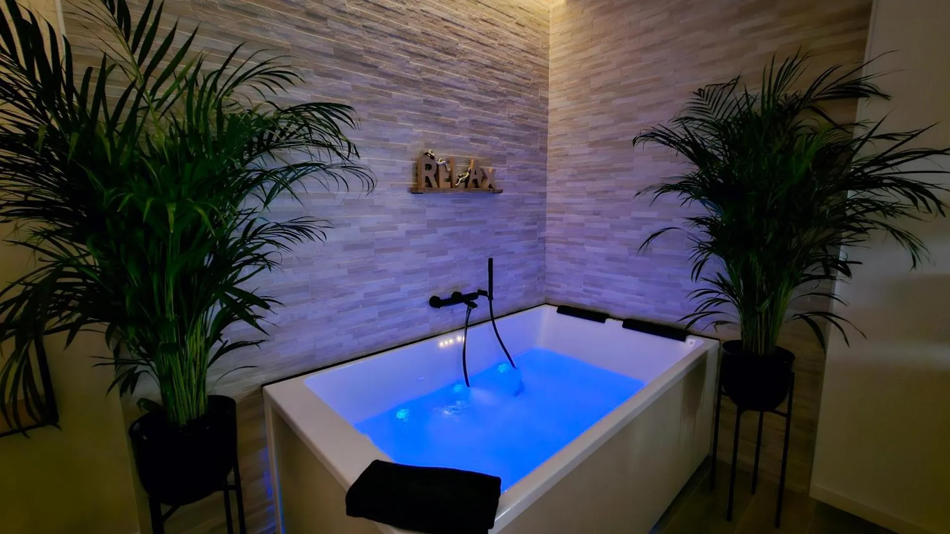 Villa Joy Verona - Luxury Suite