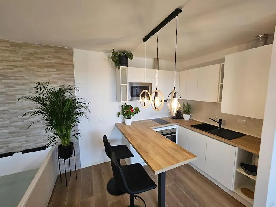 Villa Joy Verona - Luxury Suite Apartment